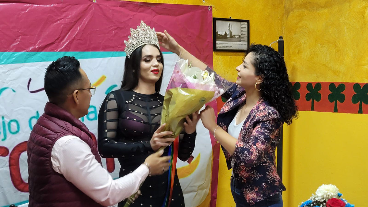Brigitte García es reconocida como la Reina de los Comerciantes 2023
