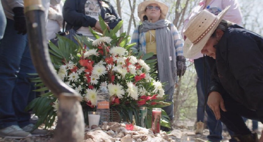 Confirman a líder de Las Rastreadoras de El Fuerte, Mirna Nereida que restos encontrados son de su hijo