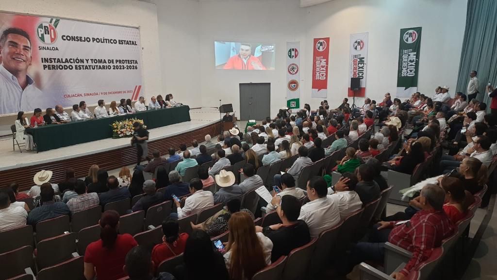 Instalan y toman protesta a los integrantes del Consejo Político Estatal del PRI en Sinaloa