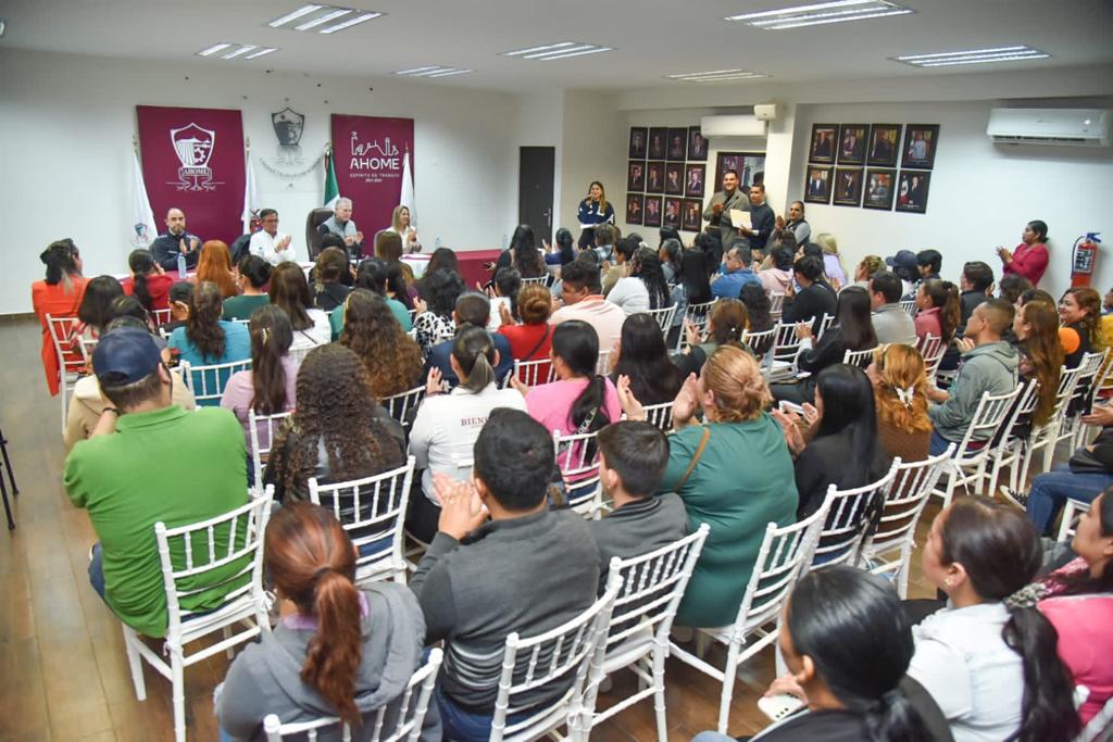 Cubre Ahome pago del programa de Preparatoria Abierta a cien alumnos que concluyen sus estudios