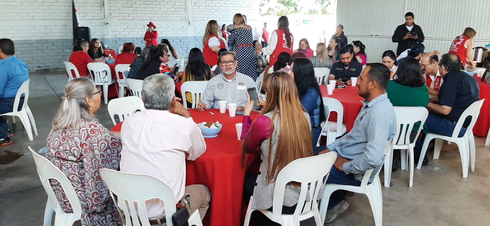 Realiza Cruz Roja Guamúchil desayuno en pro de la recaudación de fondos para su funcionamiento