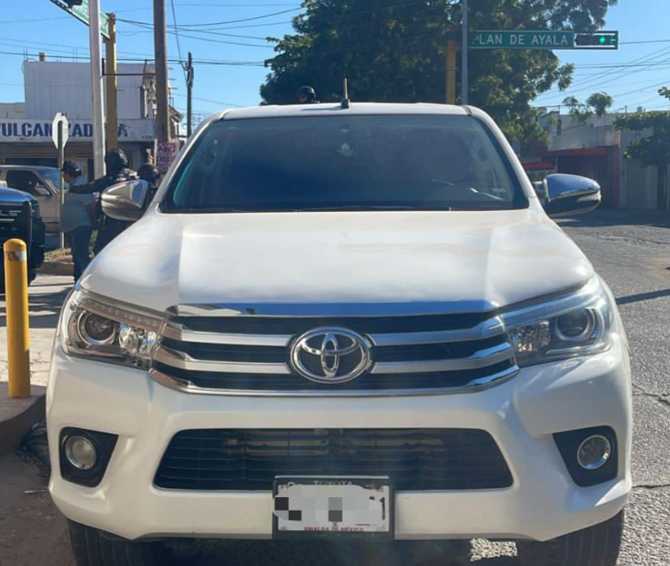 Detienen a un automovilista armado en la Emiliano Zapata, en Culiacán