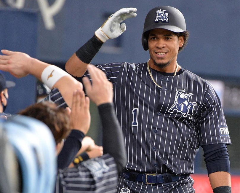 El cañonero Steven Moya reforzará a los campeones, Cañeros, en la LMP