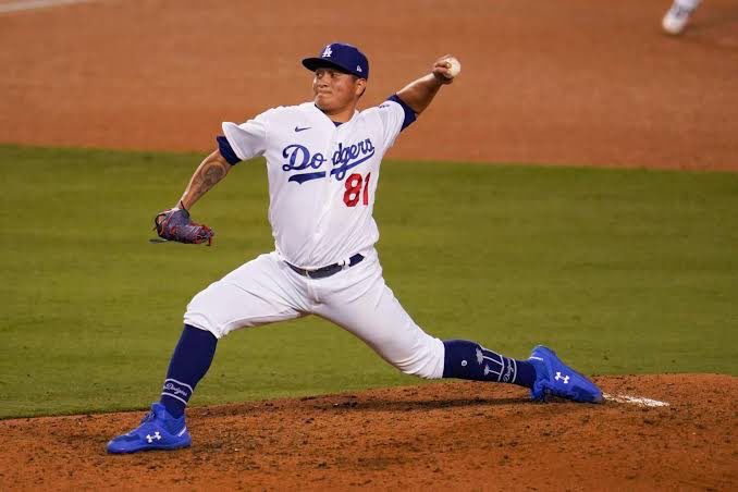 El nayarita Víctor González llega a los Yankees de Nueva York