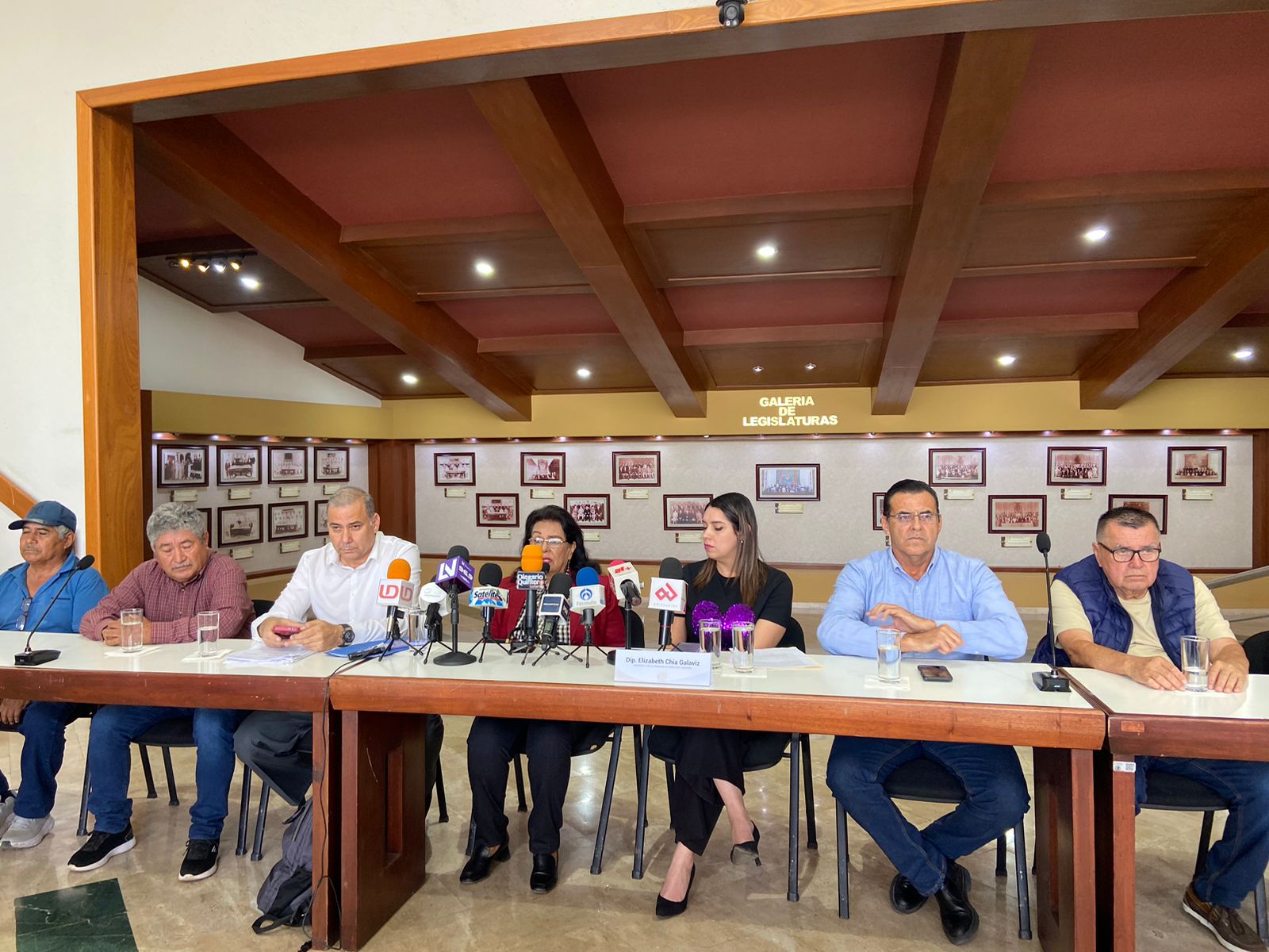 Diputada del PAS respalda a grupos de desplazados y pide rendición de cuentas a Sebides