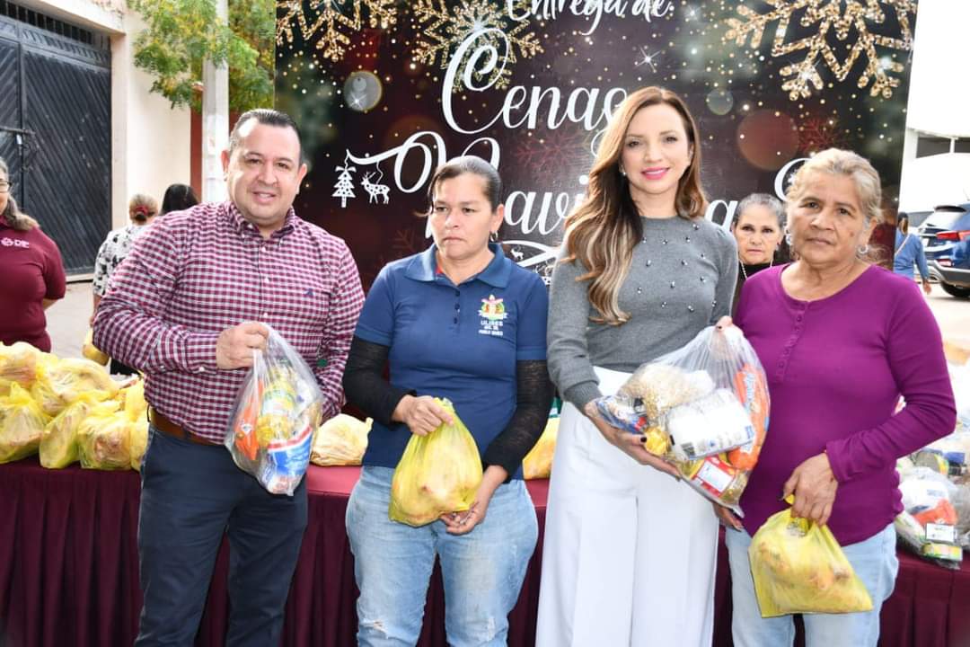 En Mocorito más de mil 600 familias reciben su cena para esta Navidad