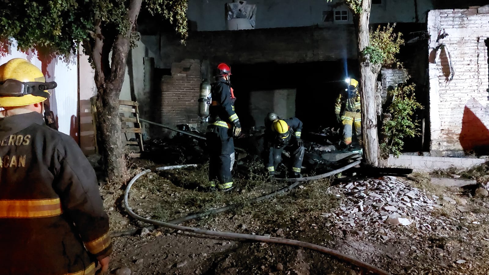 Incendio en casa de la colonia Amado Nervo, en Culiacán, deja solo pérdidas materiales