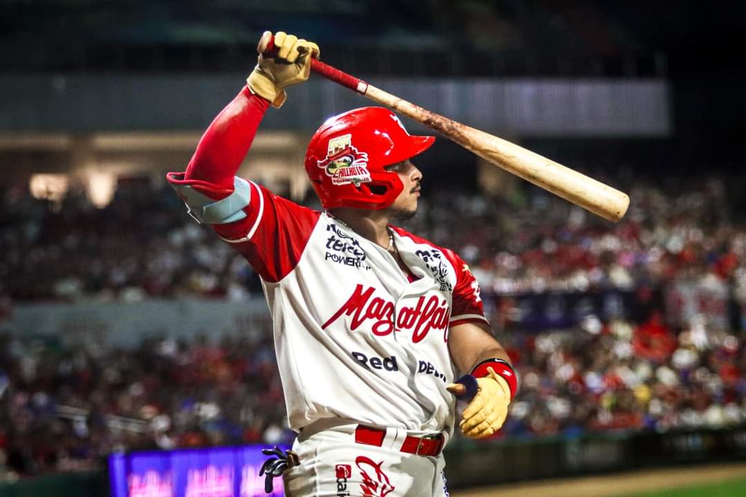 Se refuerzan los cuatro equipos sobrevivientes de la Liga Mexicana del Pacífico para semifinales