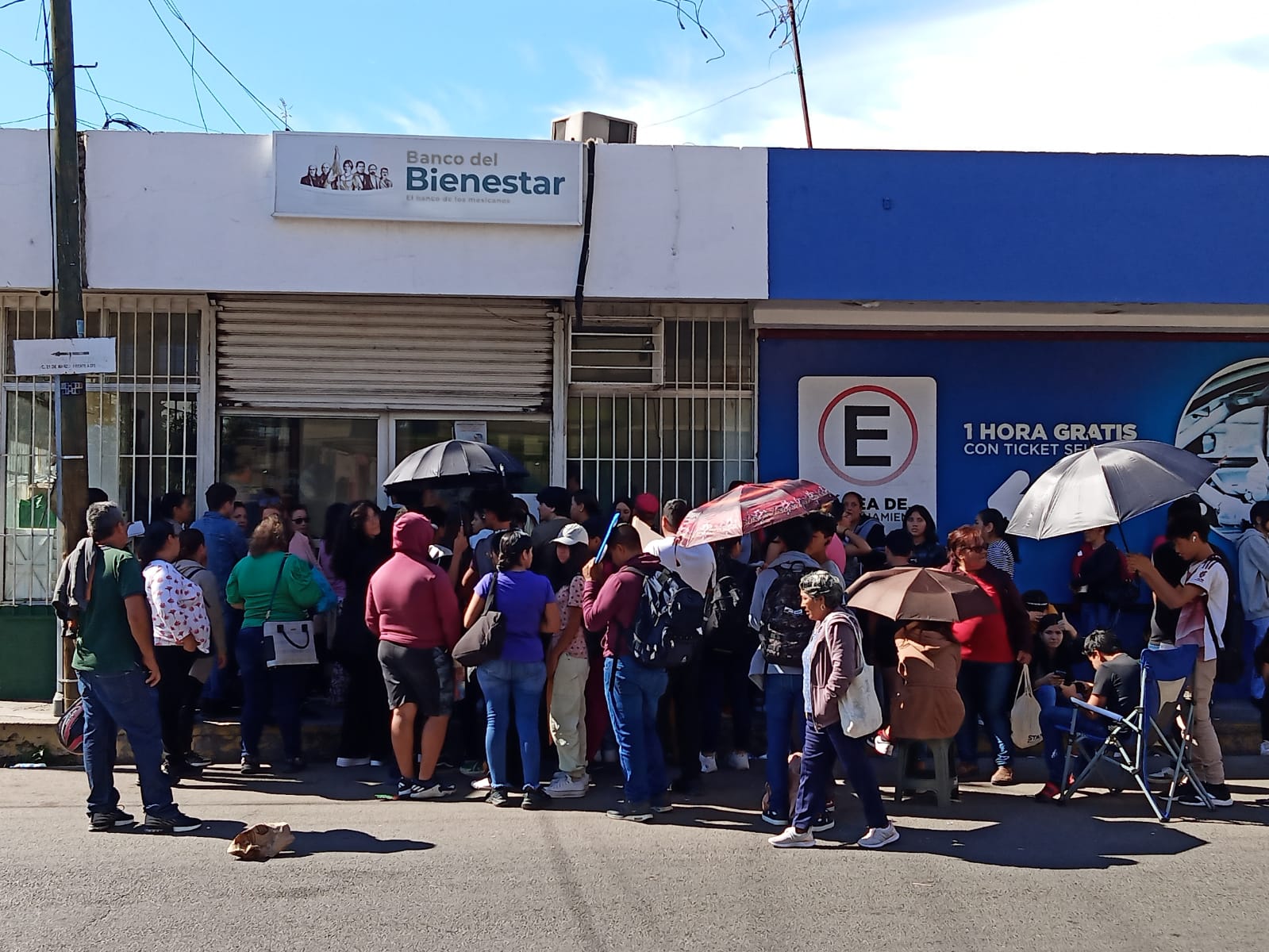 No respetaron lista para entrega de tarjetas del Bienestar, declara madres de familias de beneficiarios