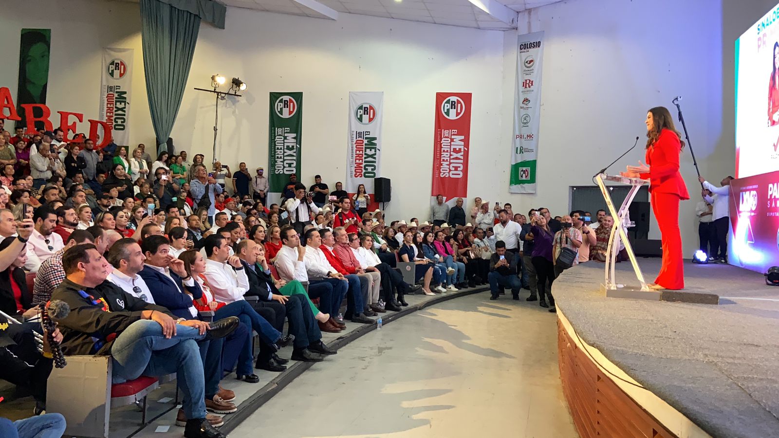 Paloma Sánchez rinde en Culiacán su segundo informe de labores legislativas