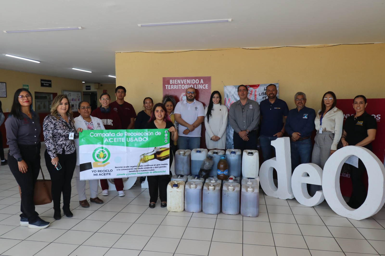 Recibe Jumapam 360 litros de aceite de cocina usado por la comunidad de la UAdeO en Mazatlán