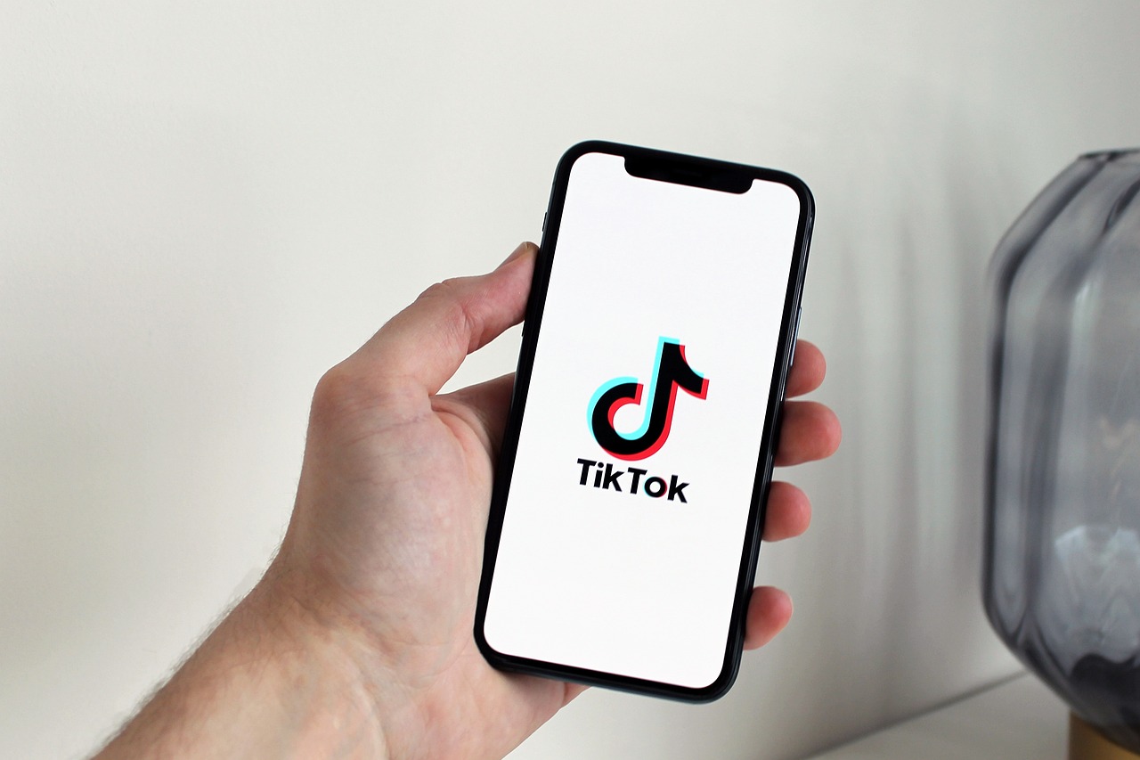 Paso a paso: Cómo hacer el arbolito de navidad trend de TikTok (video)