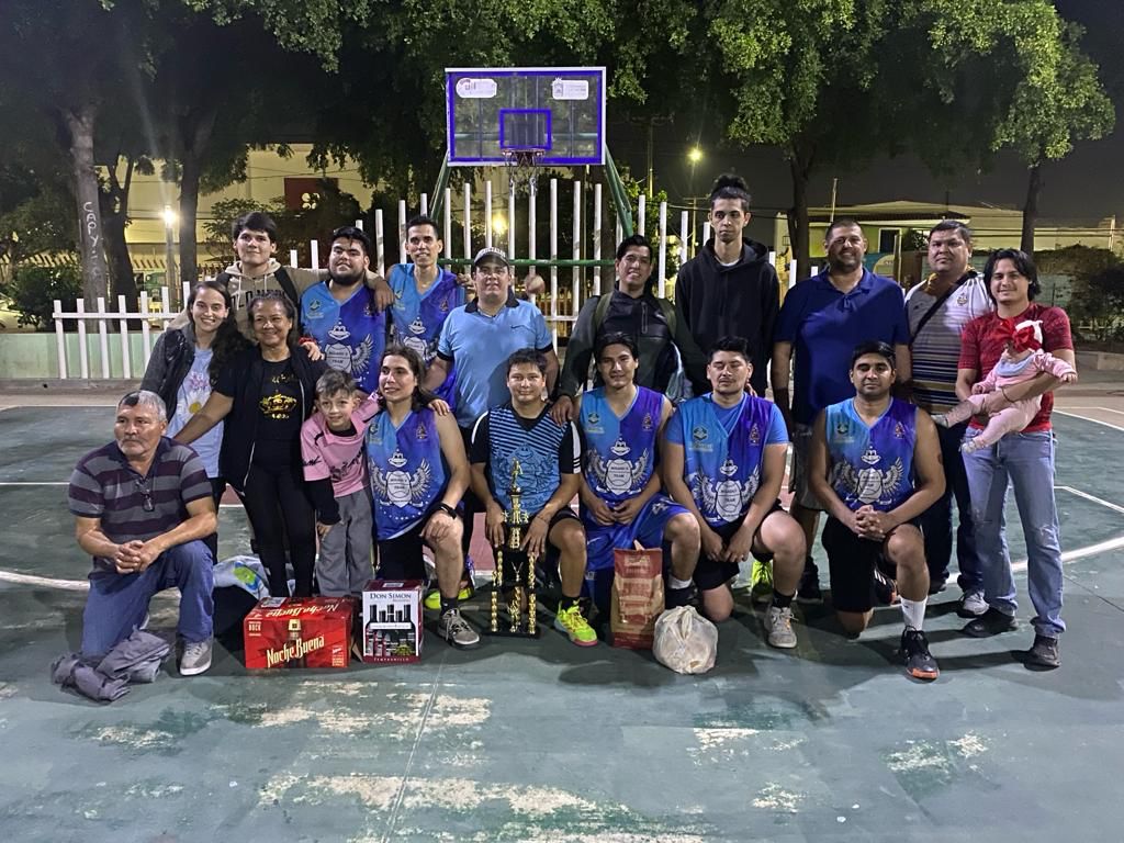 Bolados Team-Felinova se coronan en el Torneo Navideño de Basquetbol en Culiacán