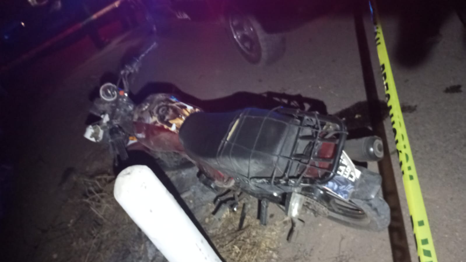 ¡En las primeras horas de Navidad! Joven pierde la vida al derrapar en su motocicleta en Guasave