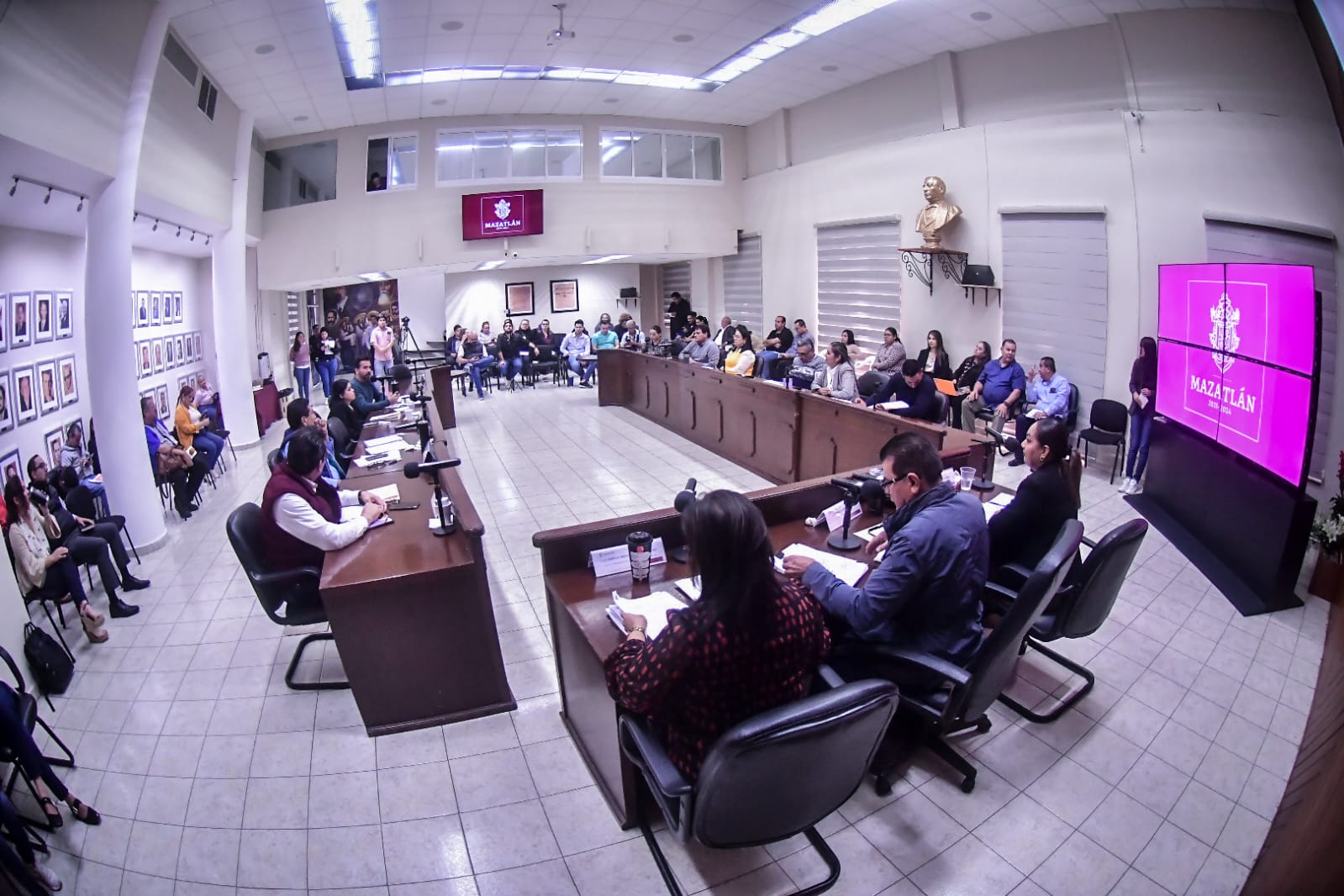 Cabildo de Mazatlán aprueba presupuesto de egresos para 2024 de más de 3 mil 400 millones de pesos