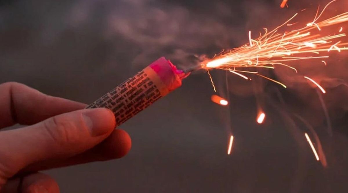 Llama Protección Civil de Mazatlán a pensar en la vida de las personas antes de utilizar pirotecnia