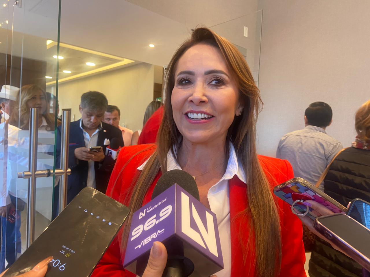 Diputada federal priista, Cristina Ruiz, critica la inmadurez política del gobernador de Nuevo León