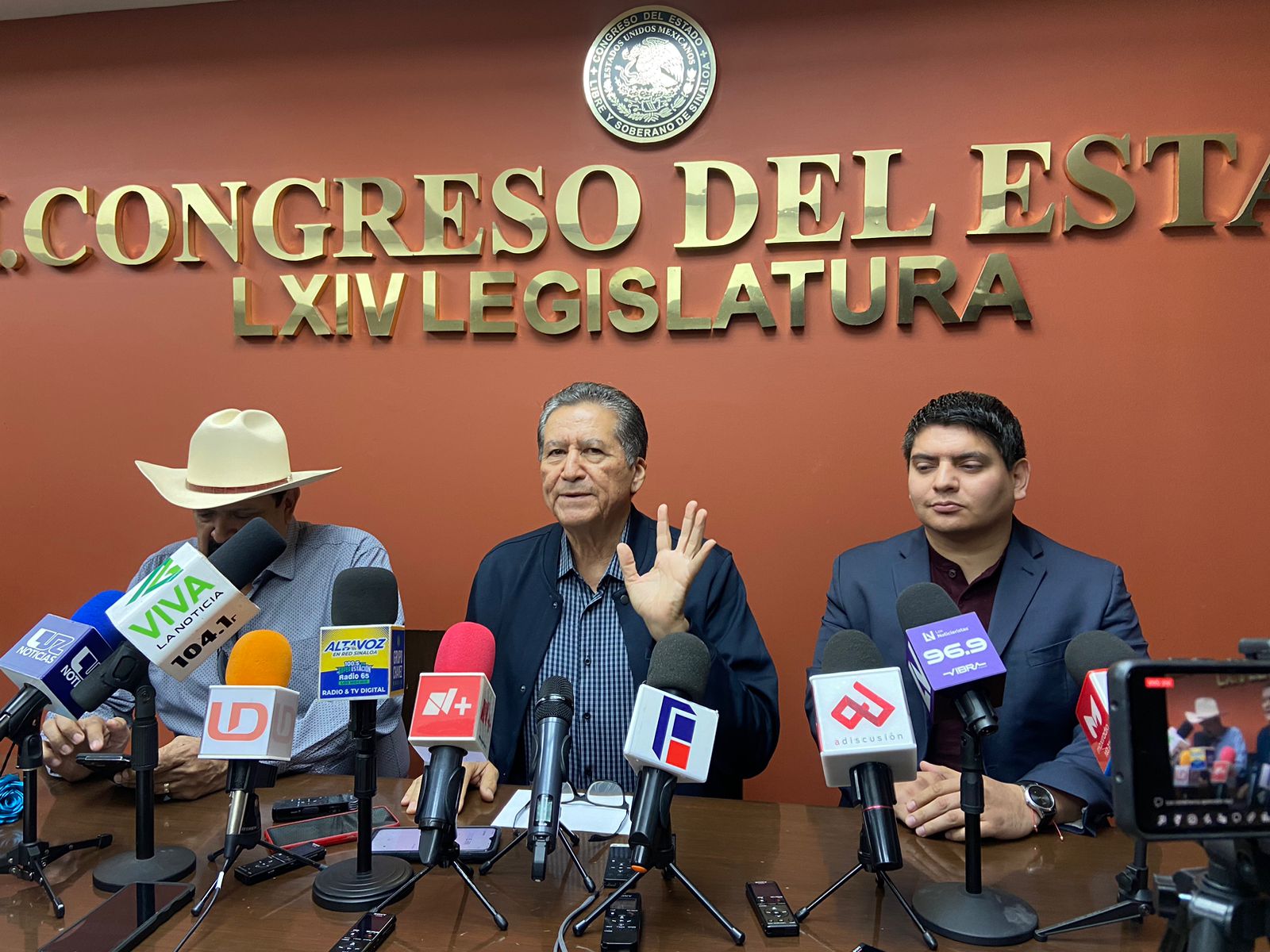 ‘Es mentira que Jesús Madueña logró una suspensión definitiva a la separación de su cargo’: Feliciano Castro