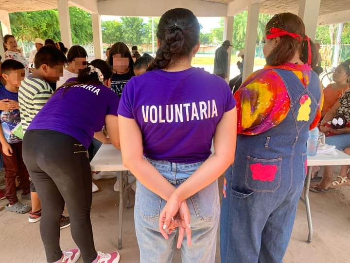 Dona ropa invernal a través de la campaña “Abriga una Infancia” invita la organización Sororas Sinaloa