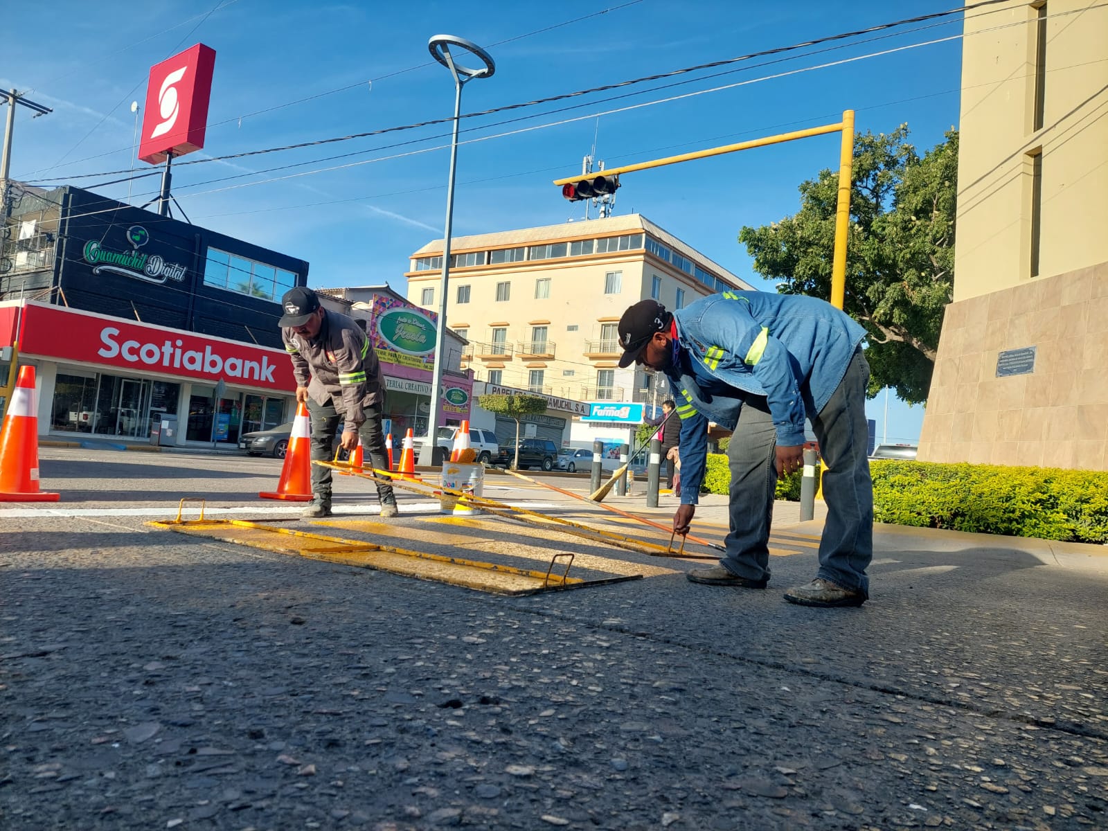 Inician el embellecimiento del primer cuadro de la ciudad en Guamúchil