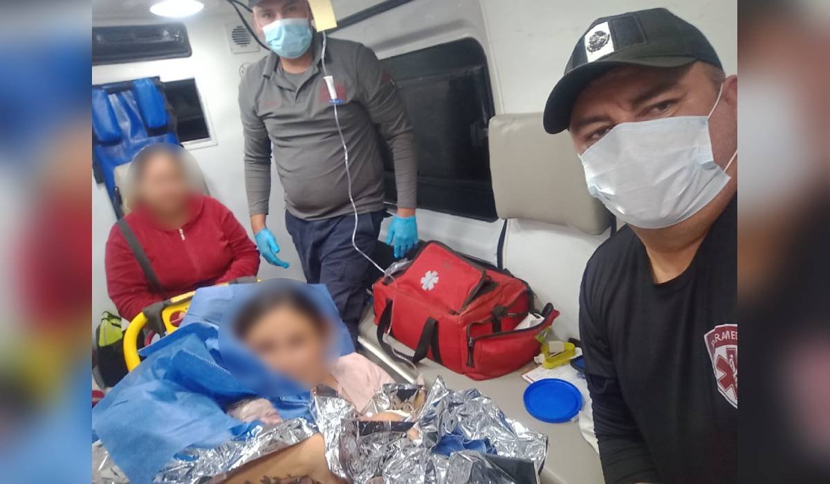 Joven mujer da a luz arriba de una ambulancia de SUMMA en Ahome