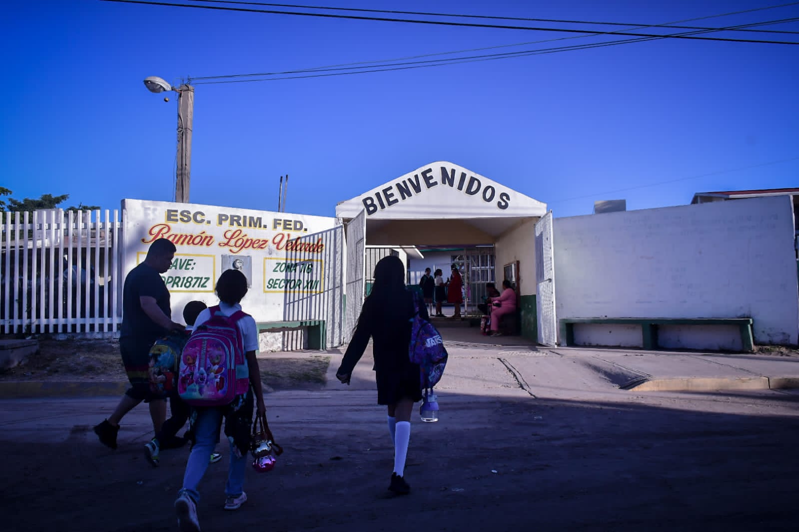 Solo el uno por ciento de alumnos faltó en primer día de clases en zona sur de Sinaloa, tras Semana Santa