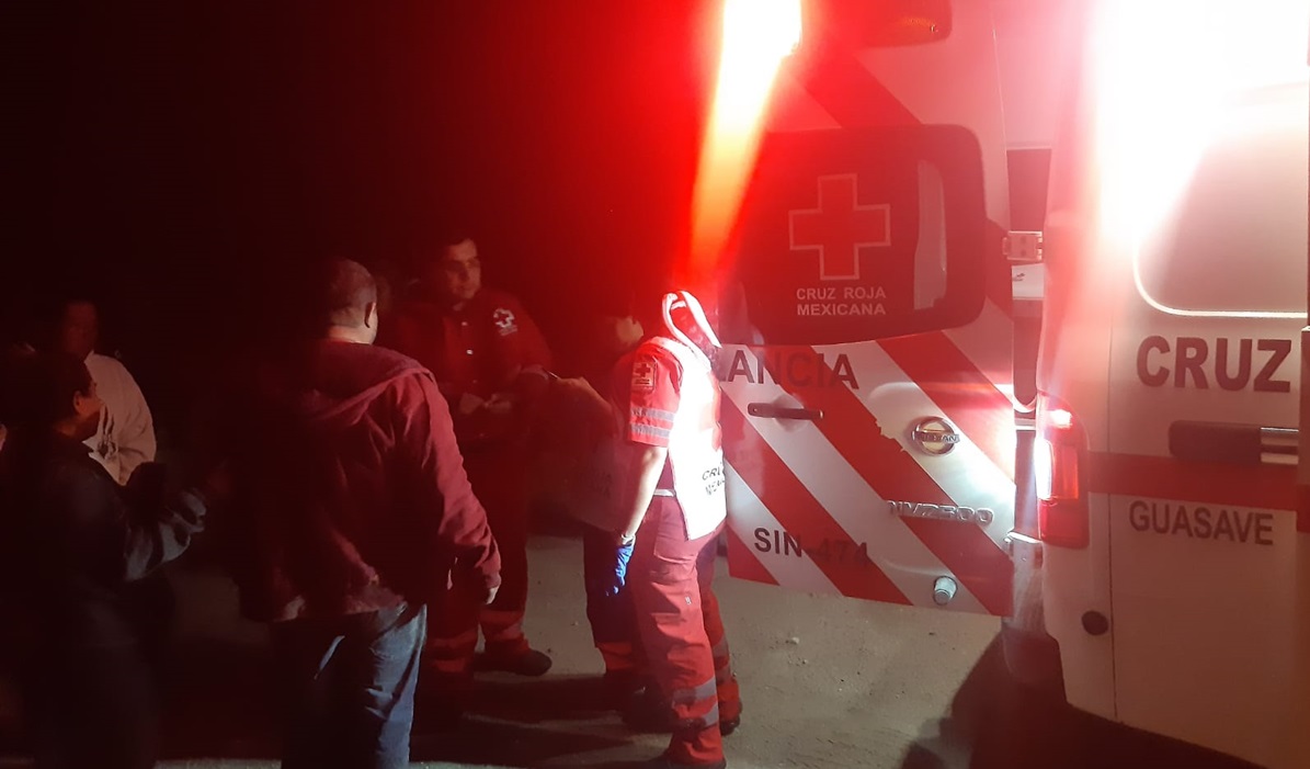 Motociclista resulta lesionado tras derrapar en La Trinidad, Guasave
