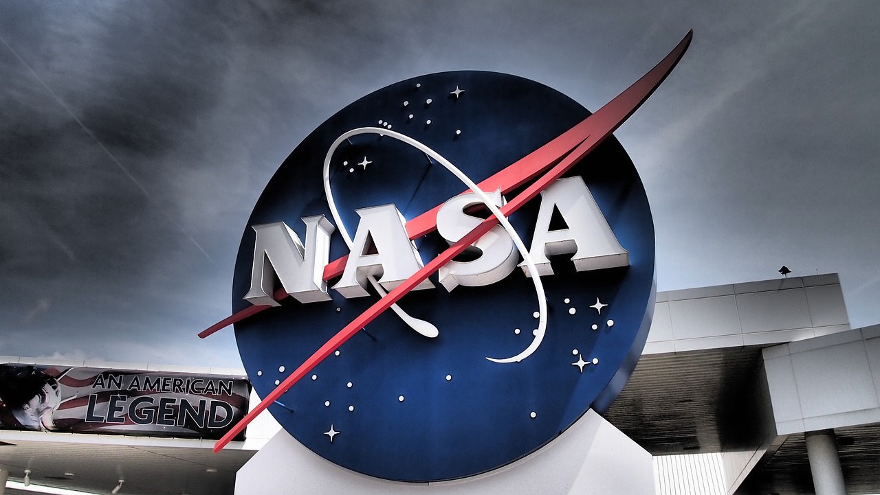 La NASA captó un “árbol de Navidad” en el espacio ¡Está formado por estrellas!