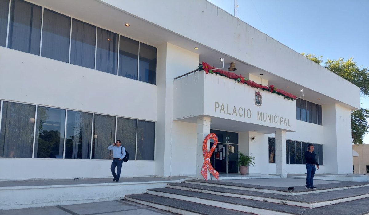 Cumplen en Angostura con el pago de aguinaldos a los trabajadores