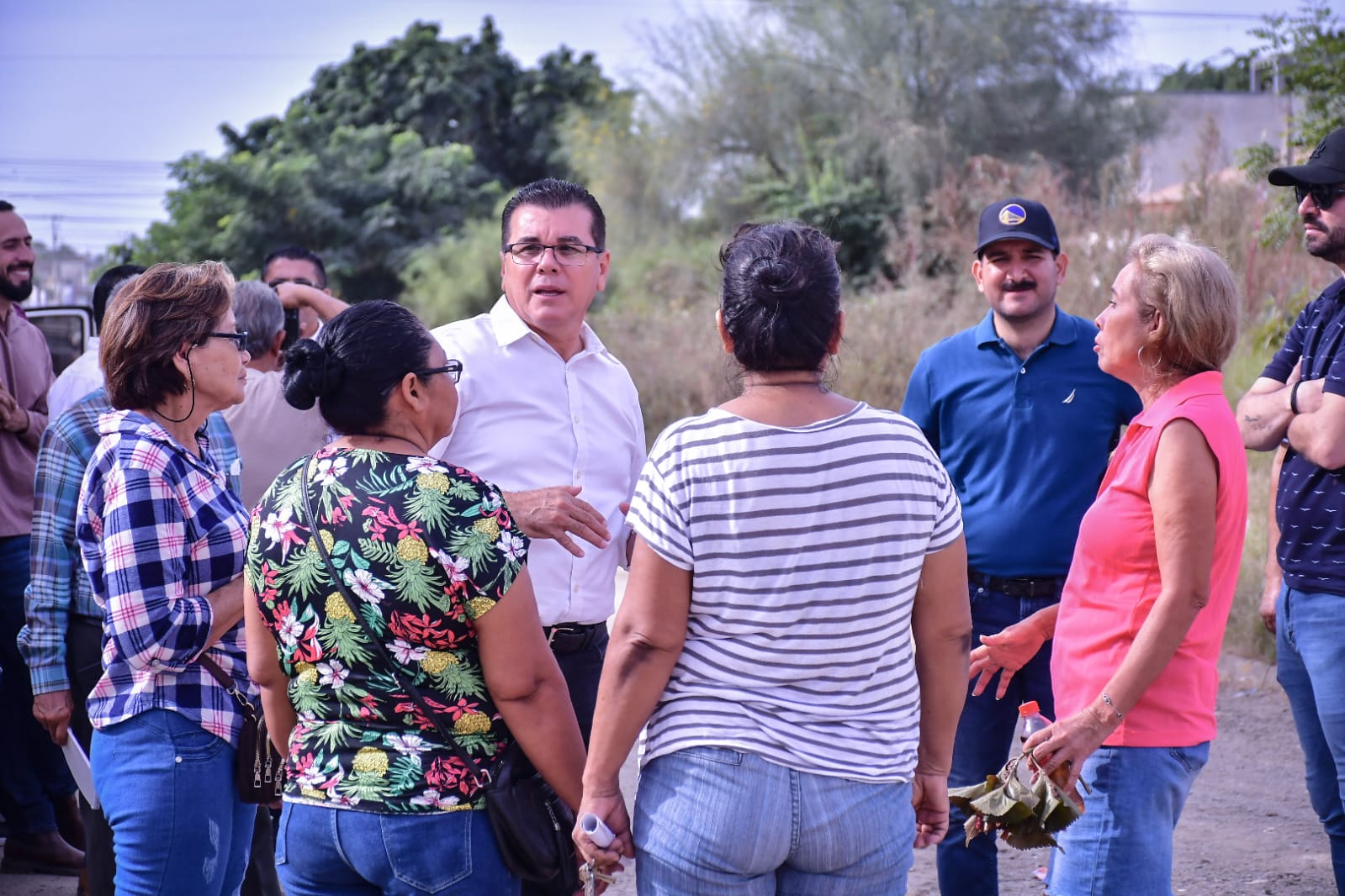 Las peticiones de los vecinos de la Colosio Sí, son escuchados por el Gobierno Municipal de Mazatlán