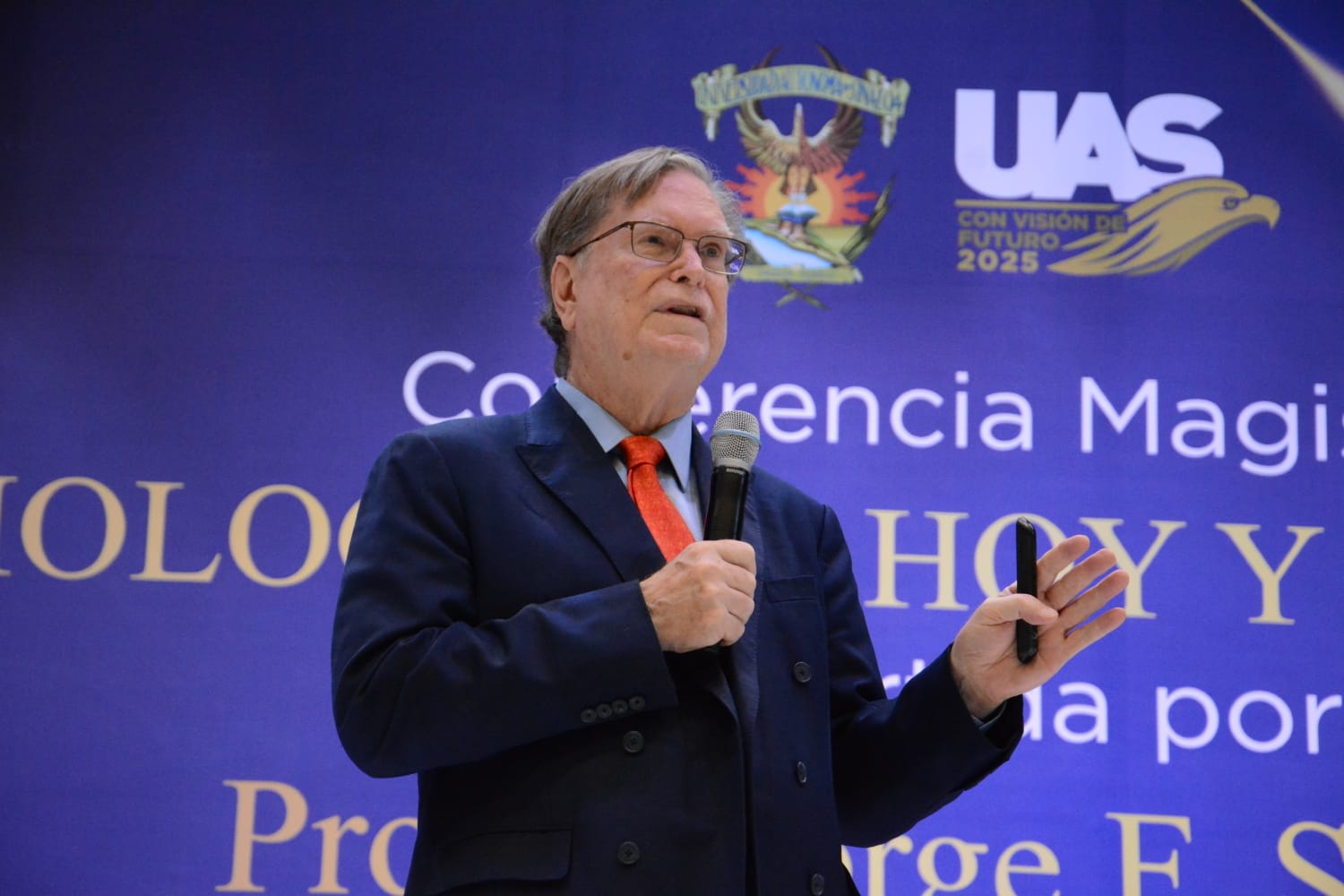 Premio Nobel de Física, imparte conferencia sobre Cosmología en la UAS