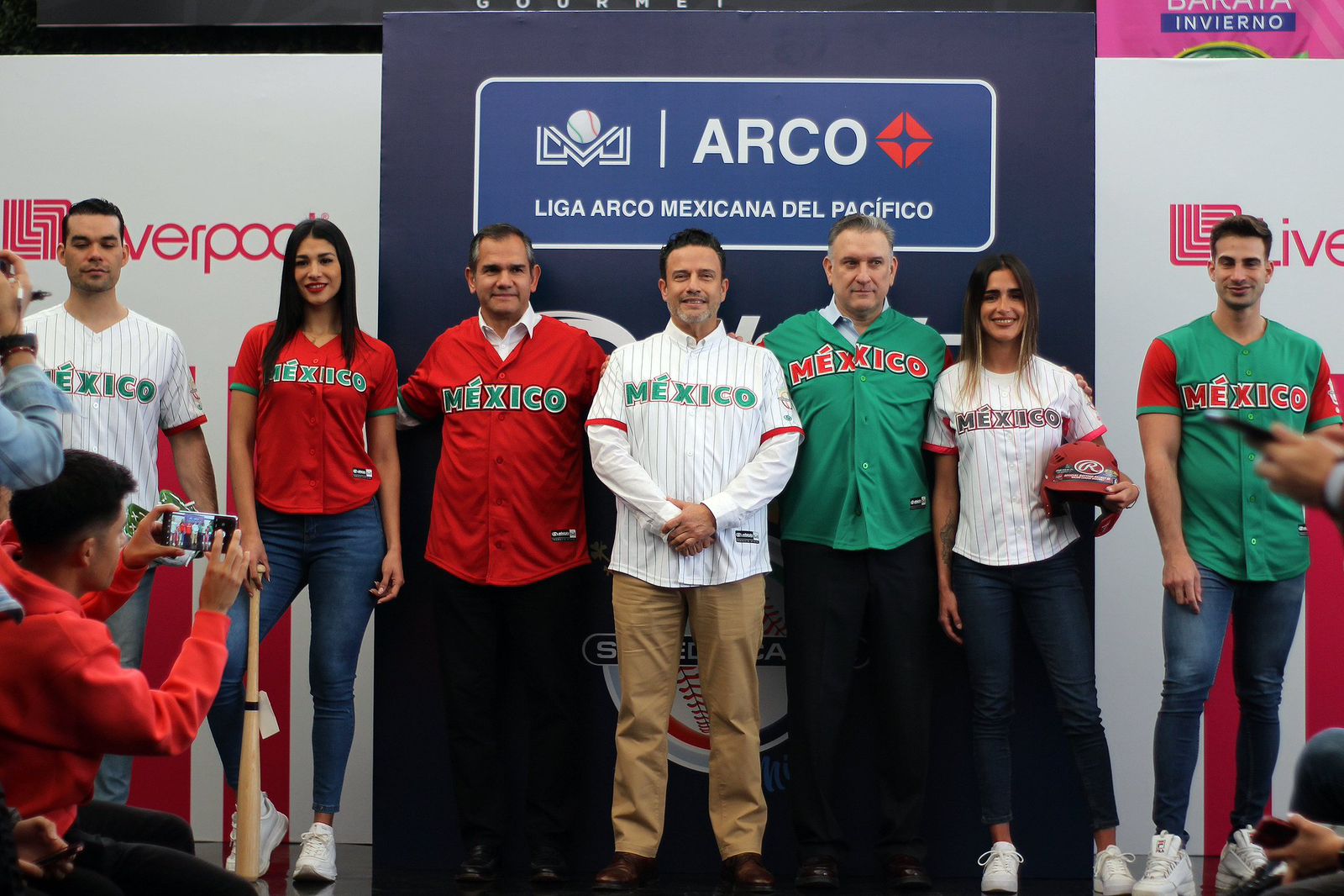 Presenta la LMP sus uniformes para la Serie del Caribe 2024