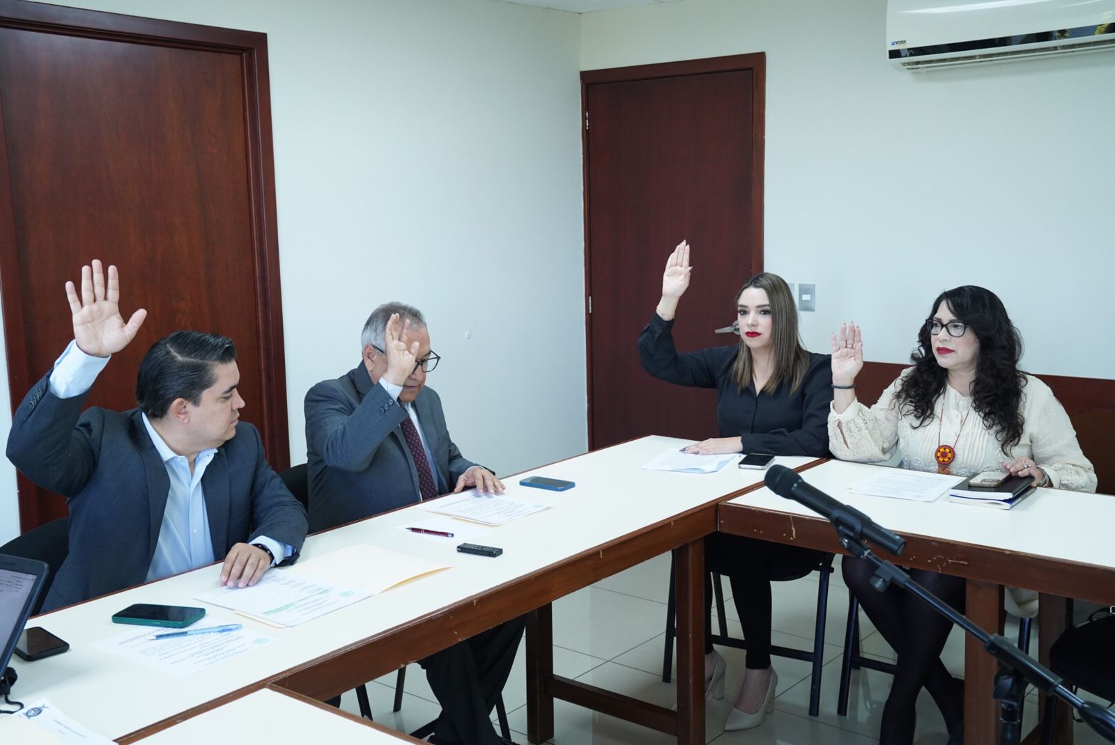 Aprueba Comisión, retiro forzoso de magistrado José Antonio García Becerra: Vacante