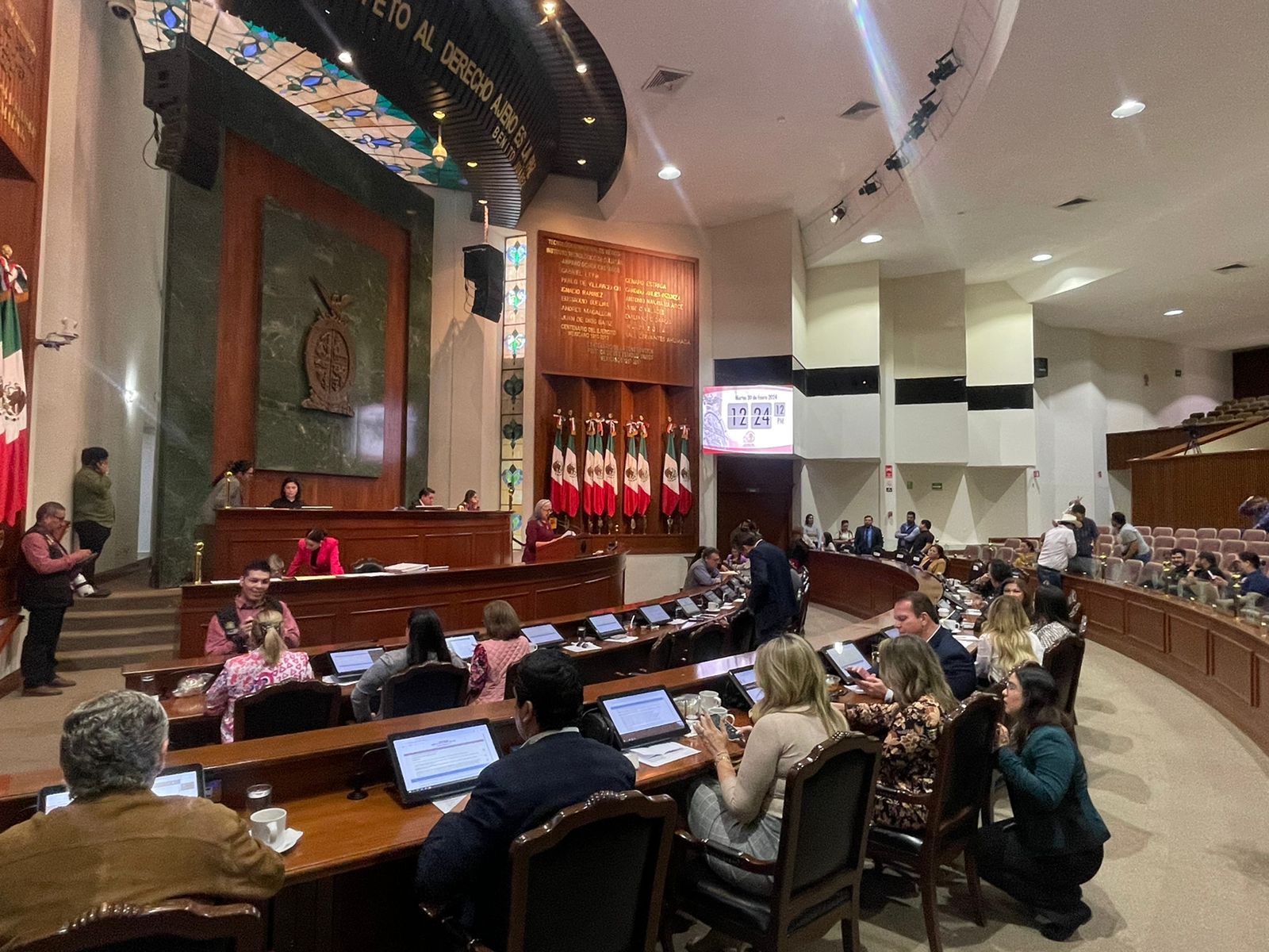 Declara Congreso improcedente denuncia de procedimiento de juicio político contra Estrada Ferreiro