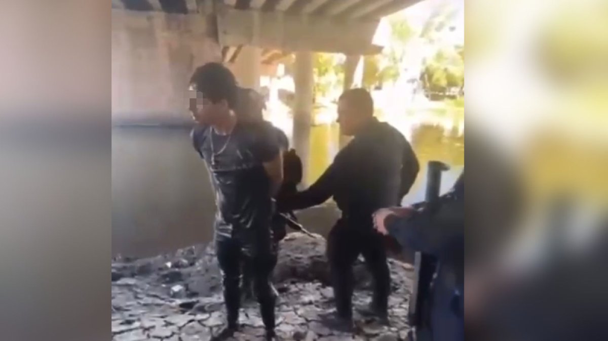 (VIDEO) ¡Se aventó al río! Detienen a presunto asaltante tras persecución en Culiacán
