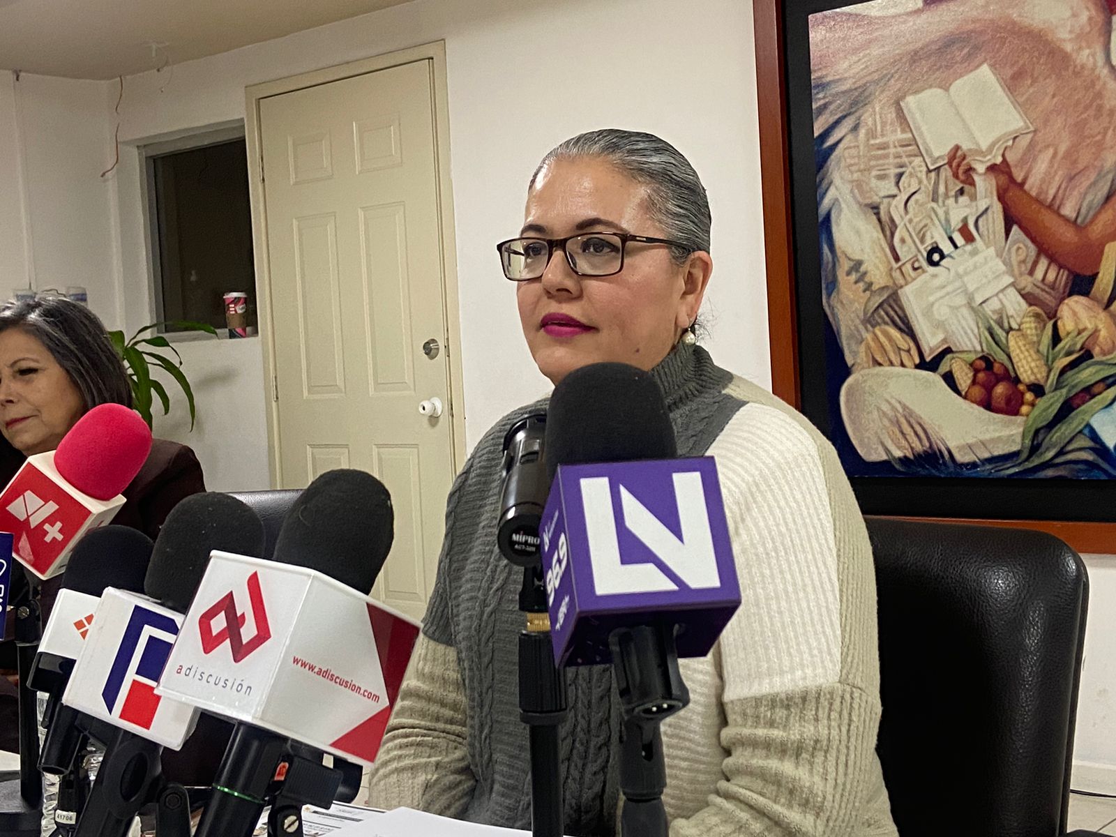 Será el gobernador quien designe a un nuevo titular en SEPyC, en caso de que Graciela Domínguez se vaya