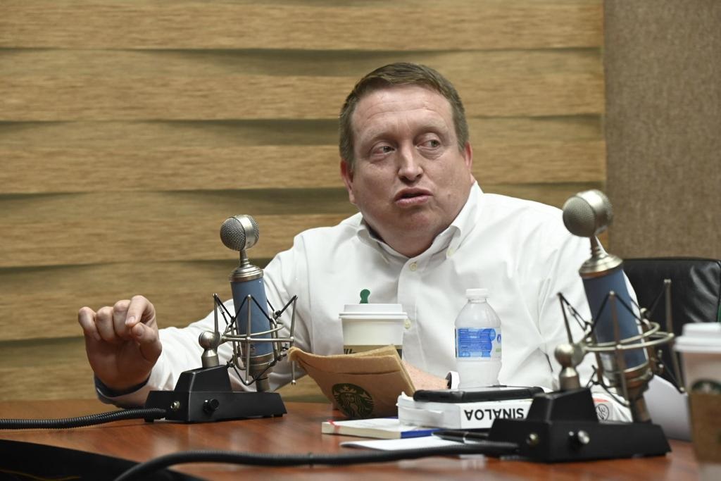Por verse, si restituyen a Madueña en el cargo de rector de la UAS