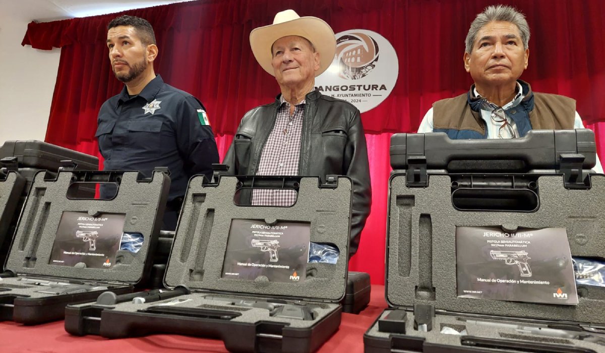 Equipan de armamento a personal de Seguridad Pública en Angostura
