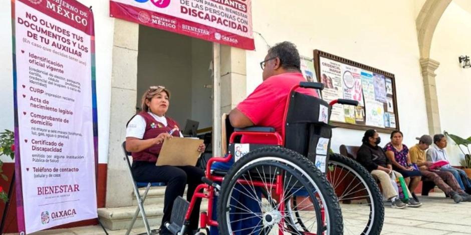 Personas con discapacidad recibirán pensión de 3 mil 100 pesos: Este 3 de enero inician los pagos