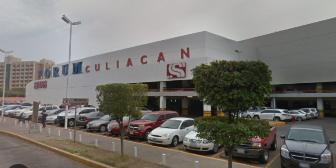 Para que no se cobre estacionamiento en plazas comerciales, diputados buscan legislar