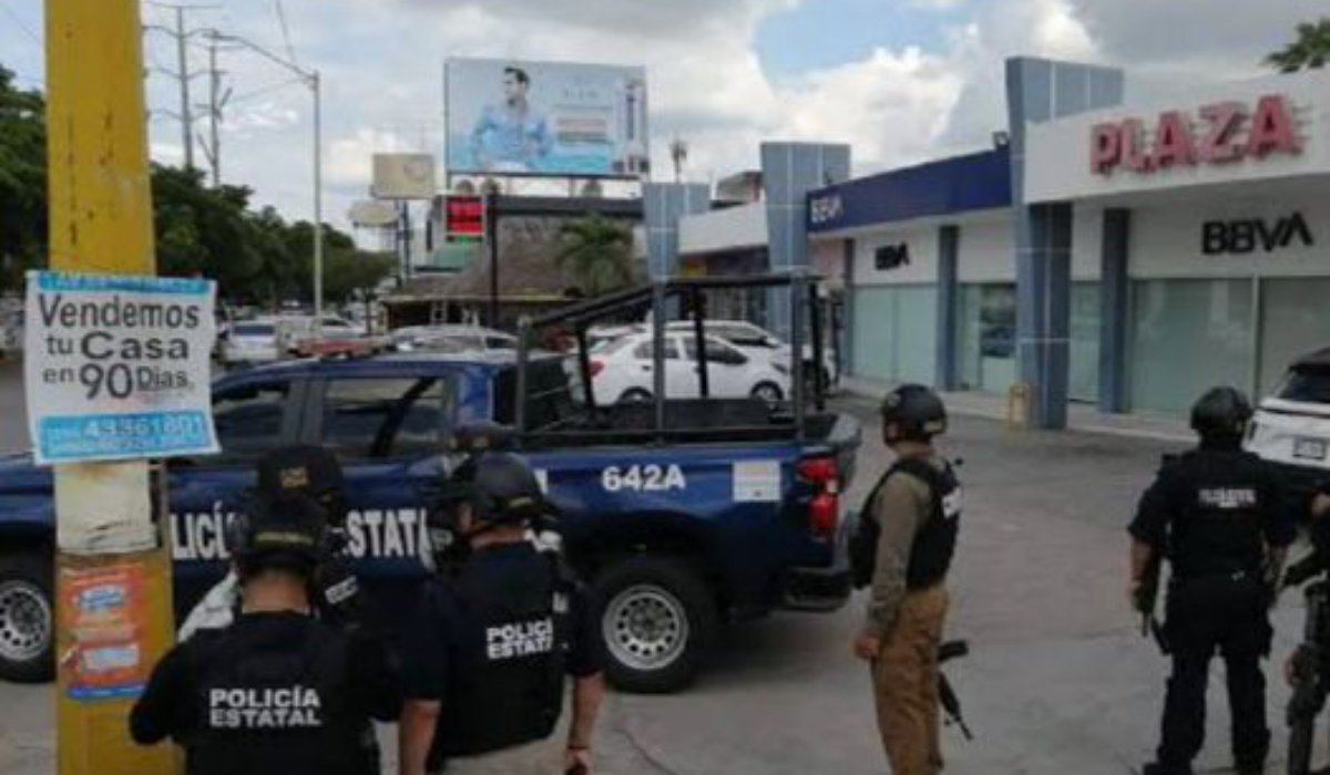 Detienen policías estatales a hombre empistolado en Tres Ríos, en Culiacán