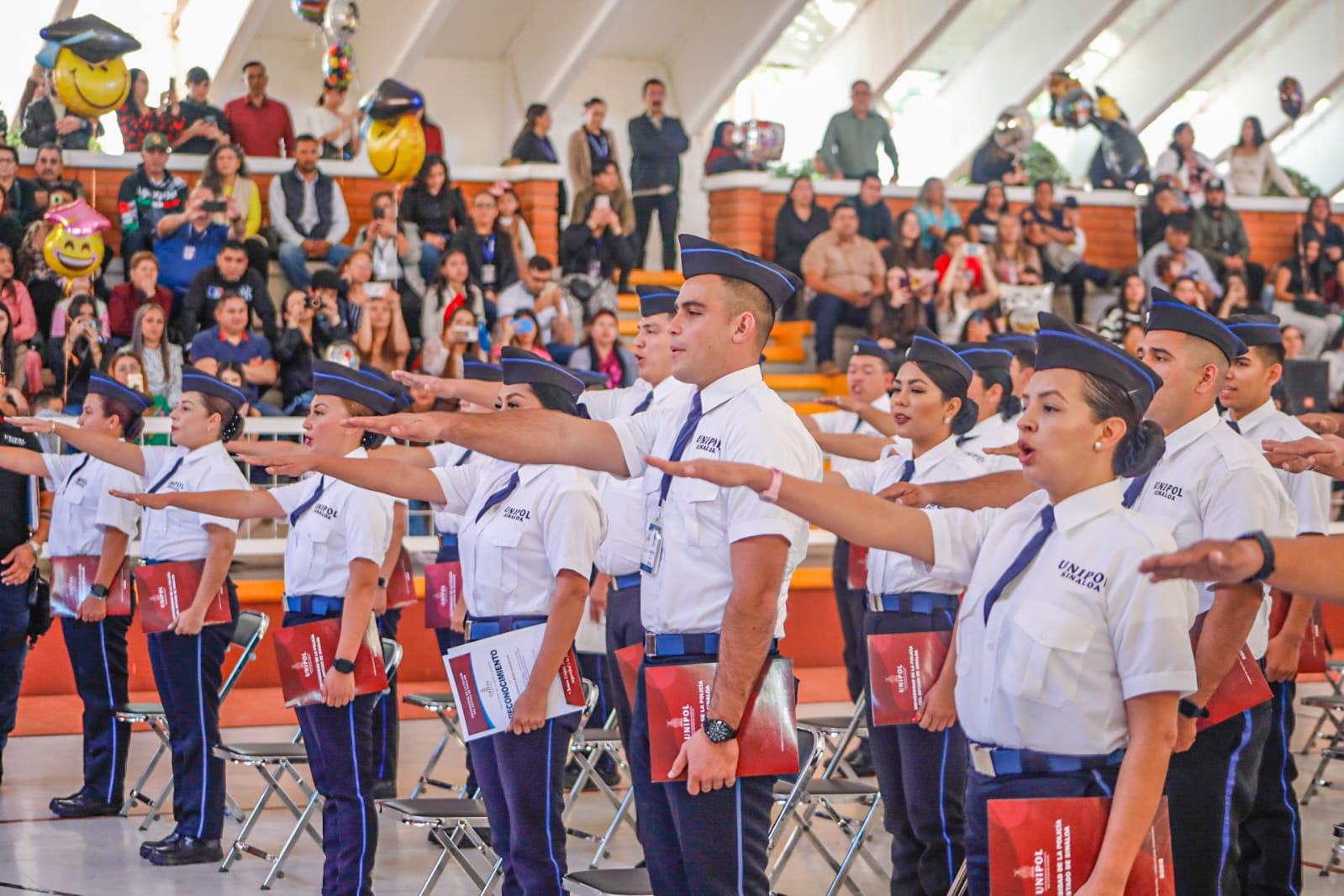 Se gradúan 119 Policías Preventivos Municipales y Custodios Penitenciarios