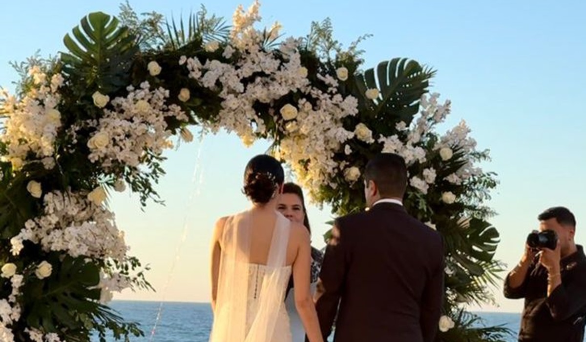 Boda del empresario Carlos Escobar reúne a políticos, empresarios y artistas en Mazatlán