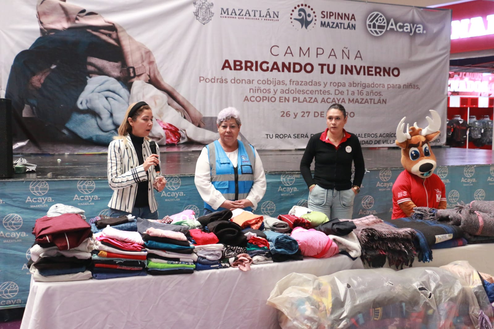 Lanzan campaña para abrigar a niños de familias jornaleras en Mazatlán