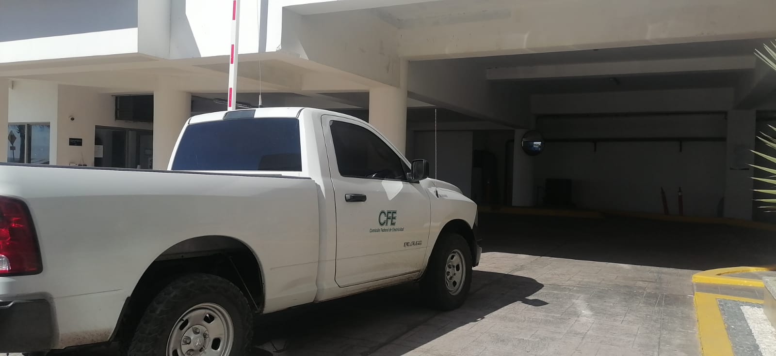“Fue una falla del medidor”: hotel de Mazatlán al que le cortaron la luz por pagar menos