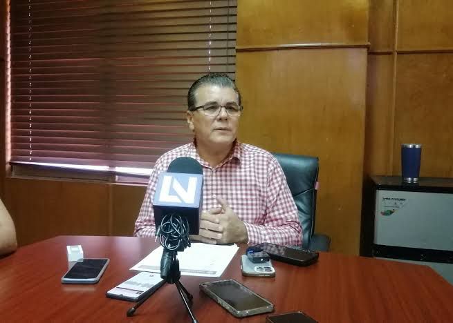 ‘No me rompo vestiduras’; Édgar González no descarta unirse al gabinete estatal al término de alcaldía en Mazatlán
