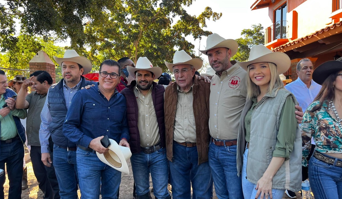 Coinciden en cabalgata ‘Póker de Ases’ para la alcaldía de Mazatlán por Morena