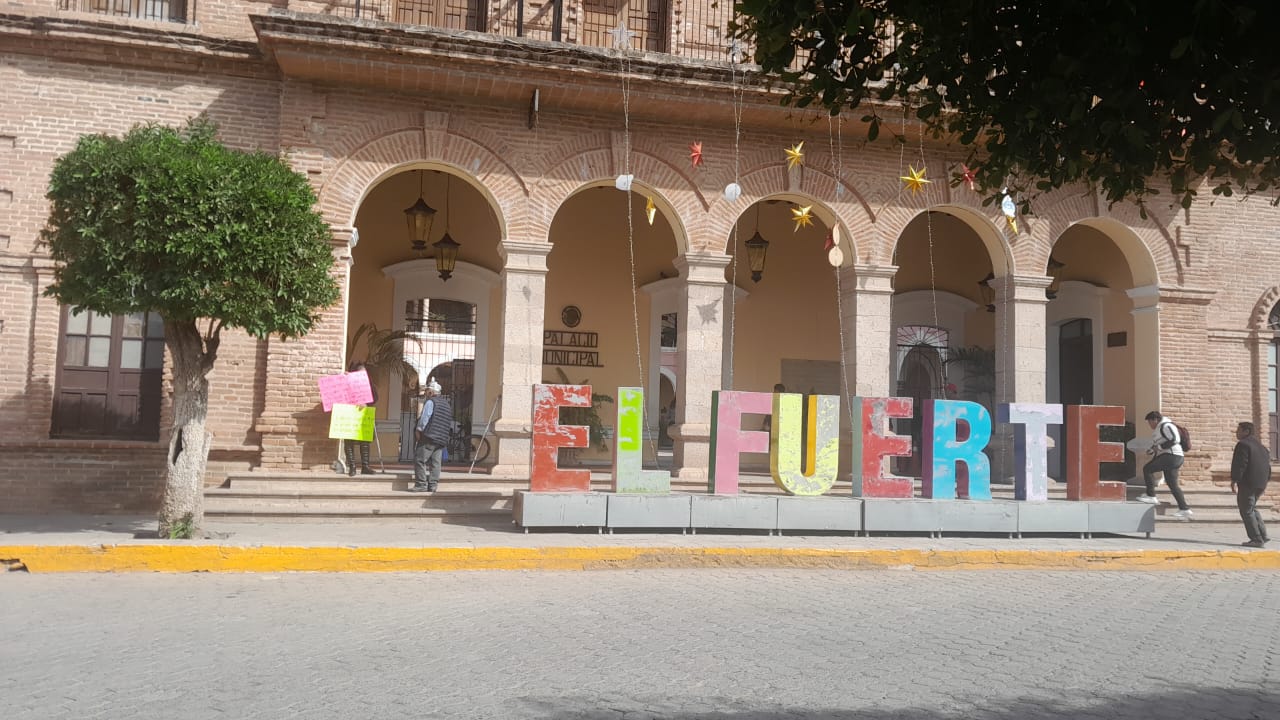 Con huelga de hambre policía de El Fuerte exige atención médica