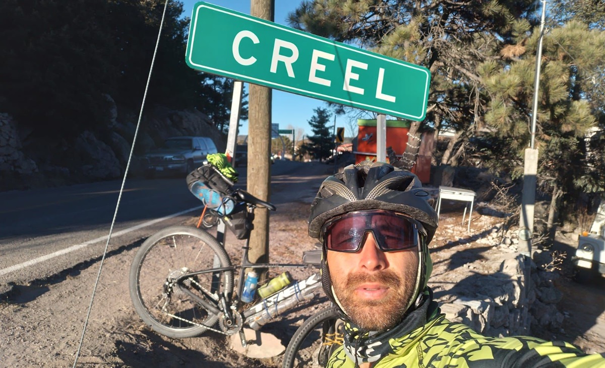 De Culiacán a Creel en bicicleta, el culichi Enedino Angulo logra la hazaña