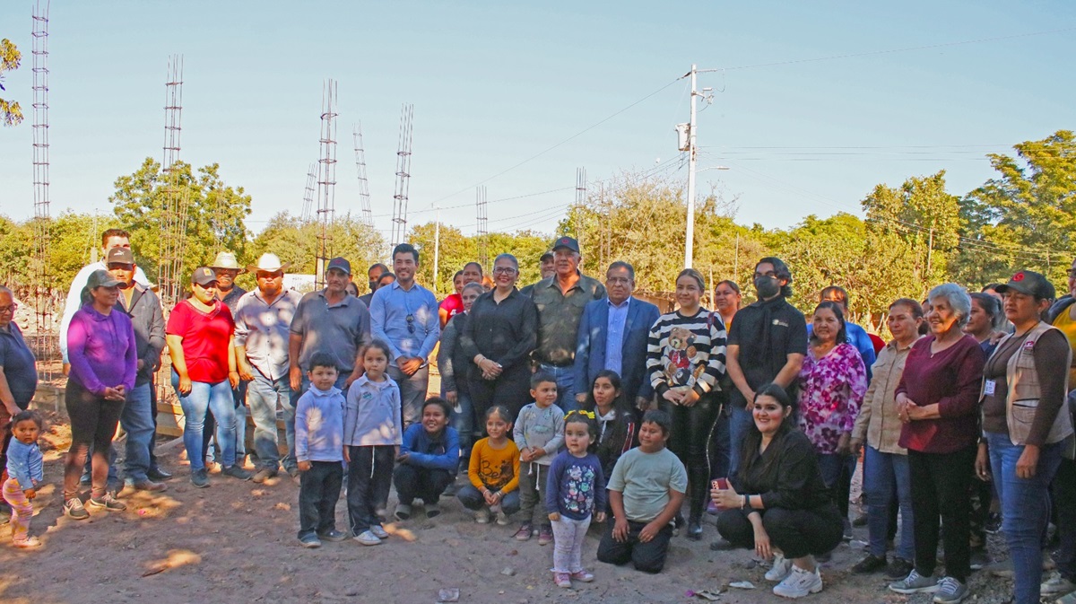 Inicia construcción de telesecundaria en Estación Vega, El Fuerte